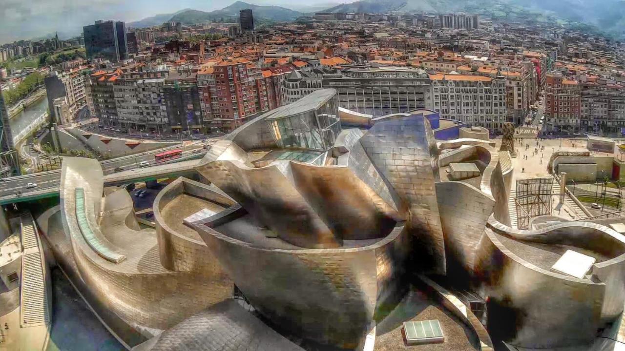 Lux Cityhall + Parking Bilbao Eksteriør billede