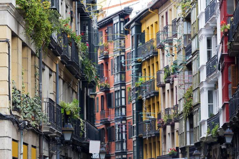 Lux Cityhall + Parking Bilbao Eksteriør billede